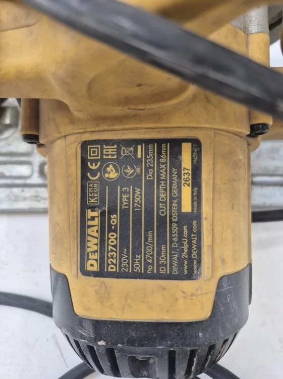 DeWalt D23700 1750W 235X30MMDAIRE TESTERE