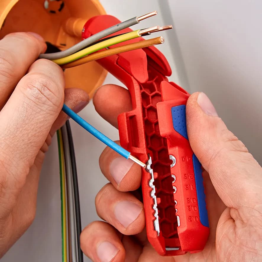 Knipex 169502SB Ergostrip Kablo Sıyırma Aleti 135 mm thumbnail 2