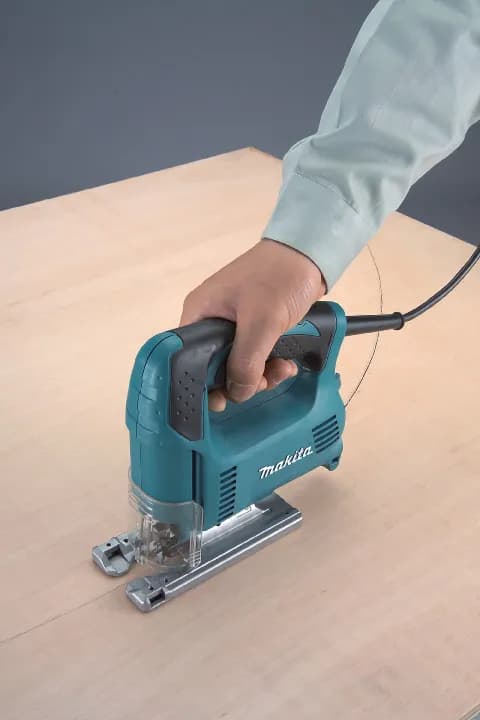 Makita 4326 Dekupaj Makinası thumbnail 2