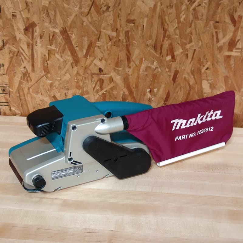 Makita 9404 Devir Ayarlı Tank Zımpara thumbnail 2