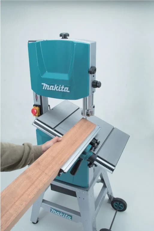 Makita LB1200F Şerit Testere Tezgahı thumbnail 2